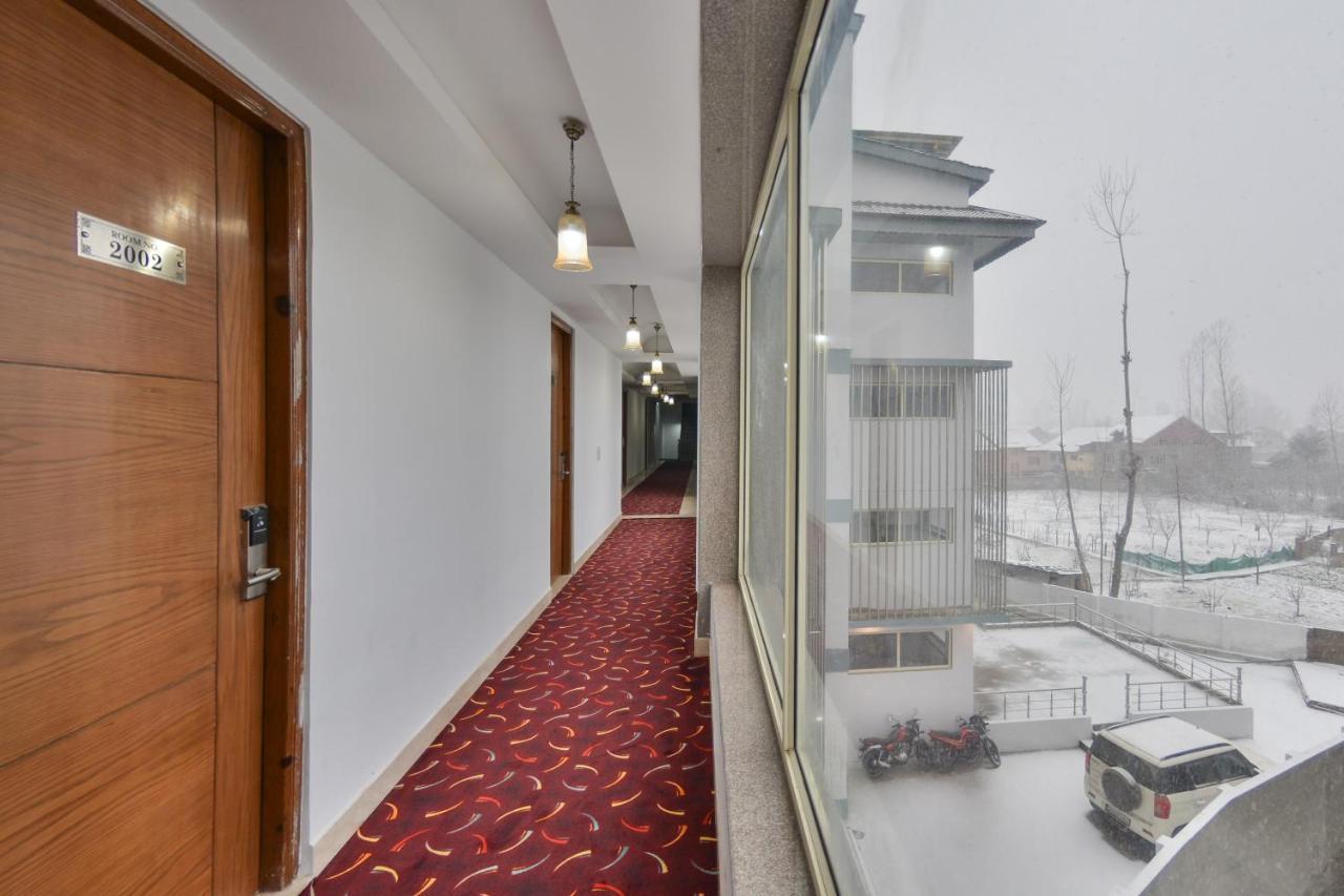 Hotel The Montreal Telbal Esterno foto