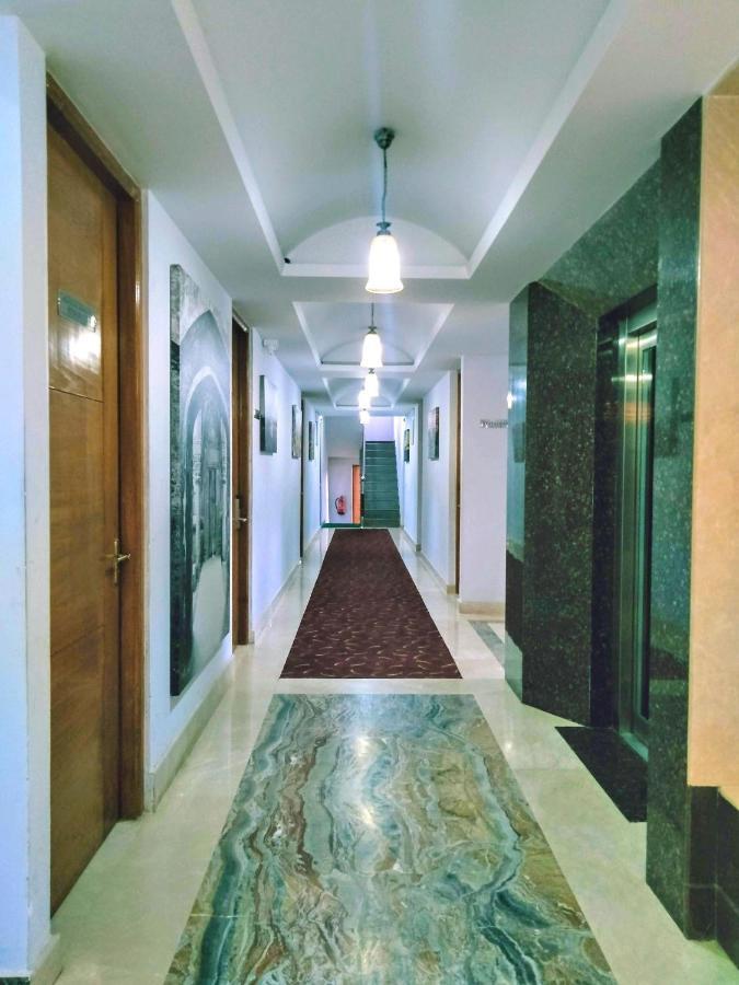 Hotel The Montreal Telbal Esterno foto